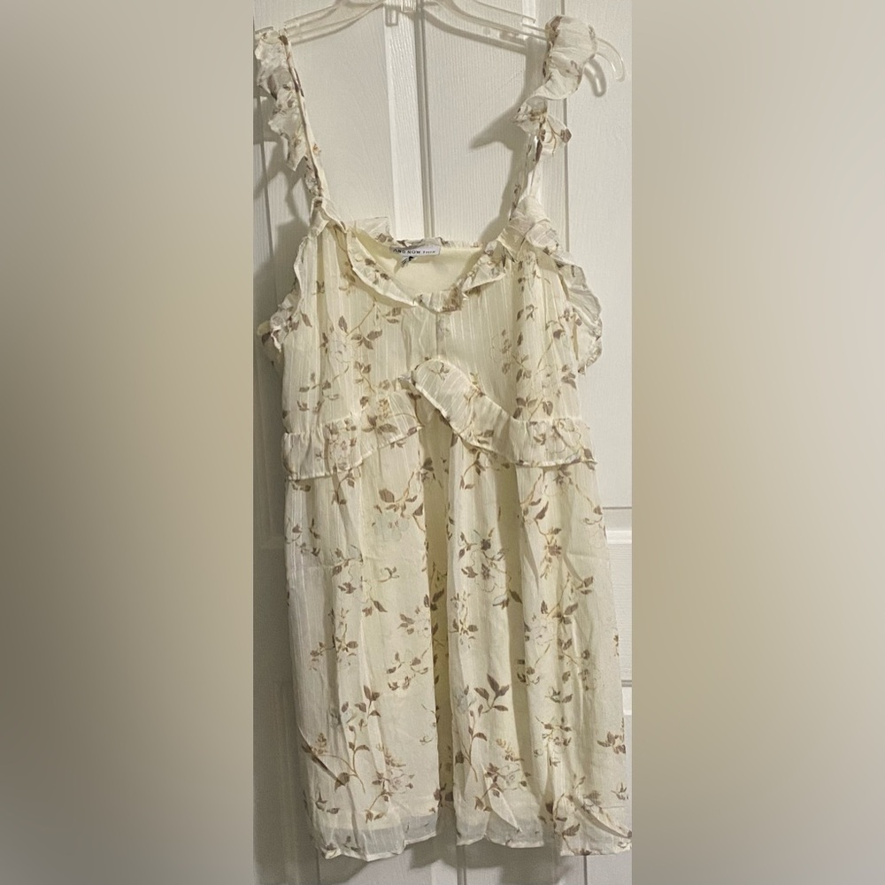 NWT.. WOMENS AND NOW THIS FLORAL RUFFLE DRESS - Picture 9 of 14